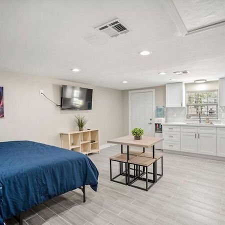 הוילה יוסטון Cosmic Studio At North Downtown מראה חיצוני תמונה
